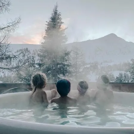 Mountain View Chalet With Hot Tub, Sauna And Terrace 别墅 菲尔德茵卡特